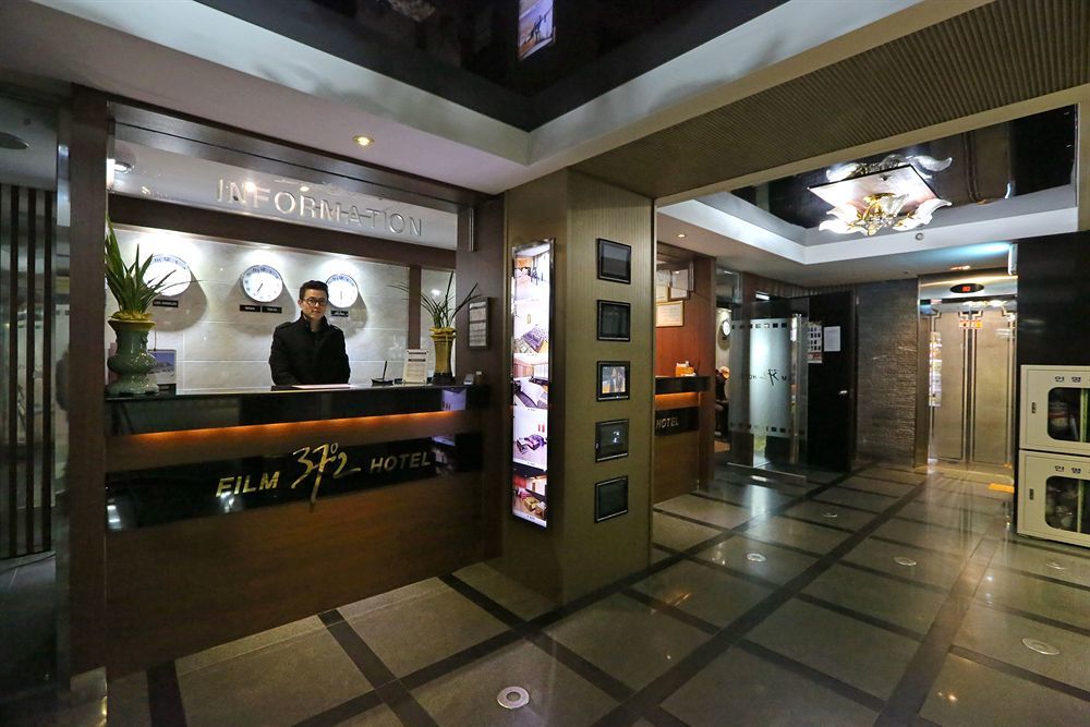 Film 37.2 Otel Seul Dış mekan fotoğraf