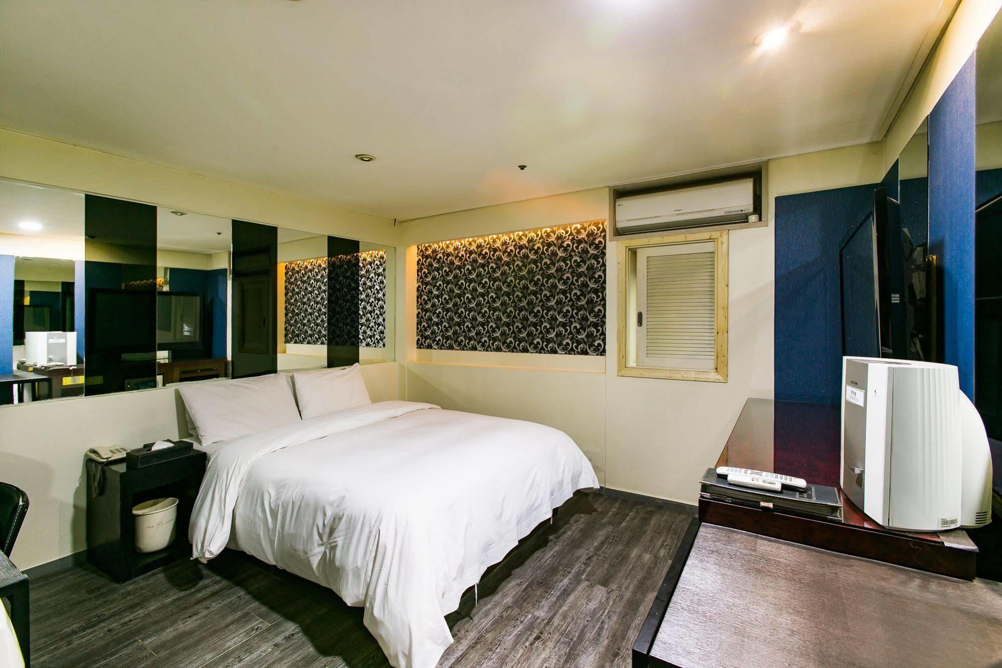 Film 37.2 Otel Seul Dış mekan fotoğraf